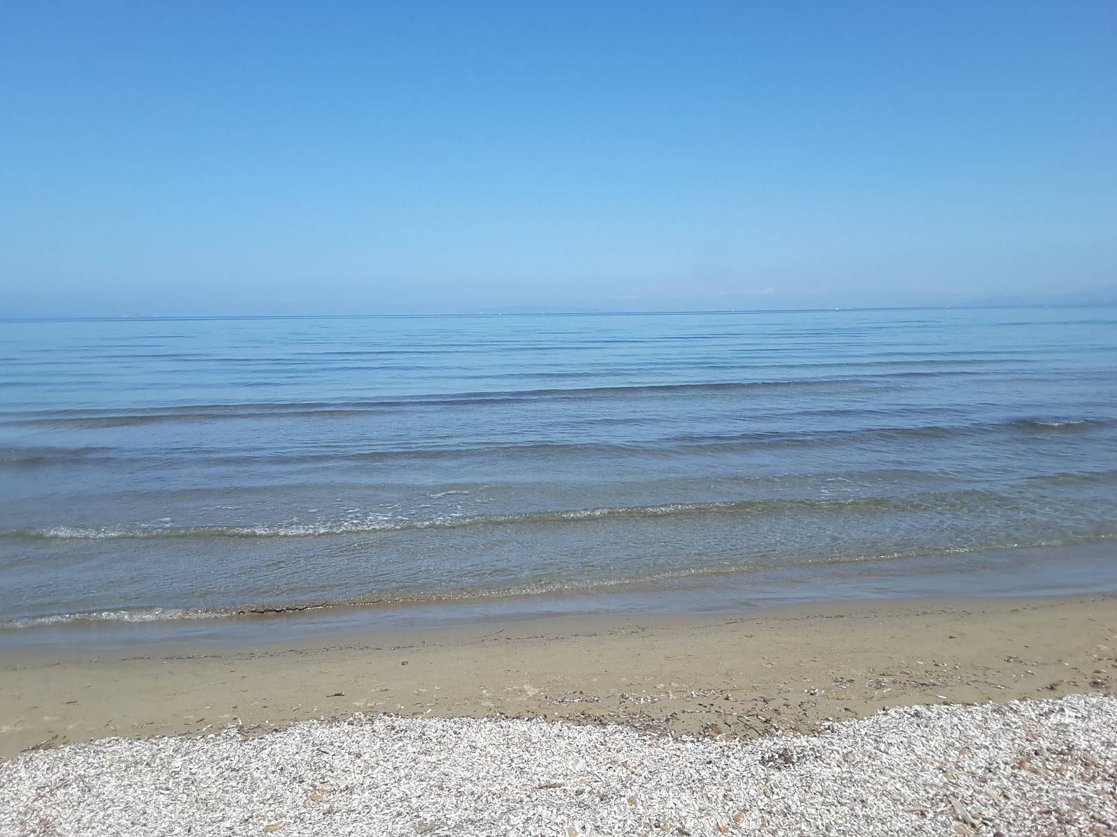 Fotografija Punta Ala beach z modra voda površino