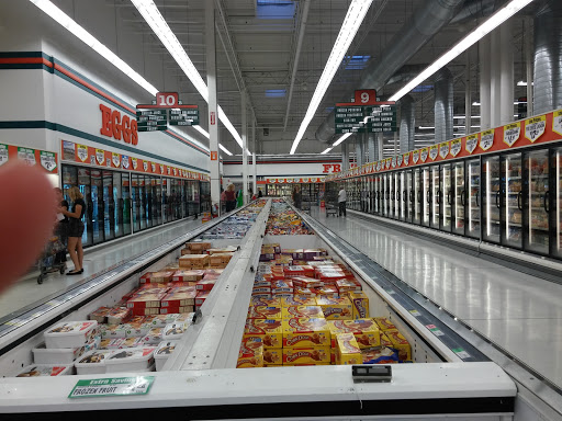 Supermarket «WinCo Foods», reviews and photos, 8701 Greenback Ln, Orangevale, CA 95662, USA