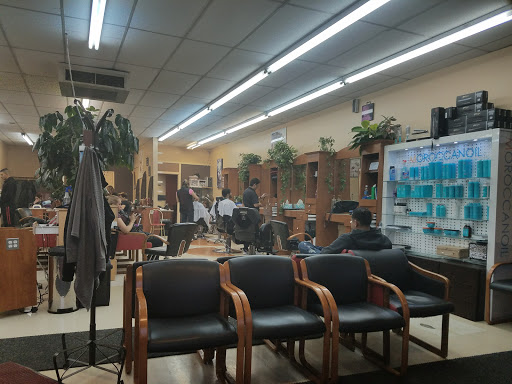 Beauty Salon «Avandaro Beauty Salon», reviews and photos, 6013 Portland Ave, Minneapolis, MN 55417, USA