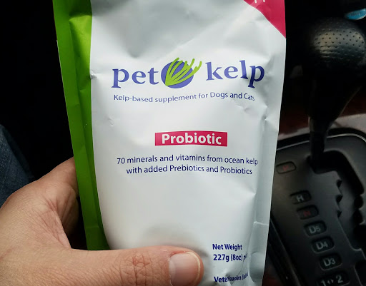 Pet Store «Pet Valu», reviews and photos, 725 River Rd, Edgewater, NJ 07020, USA