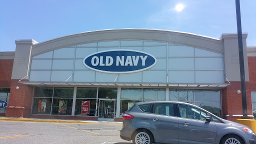 Old Navy, 880 Sunrise Hwy, Bay Shore, NY 11706, USA, 