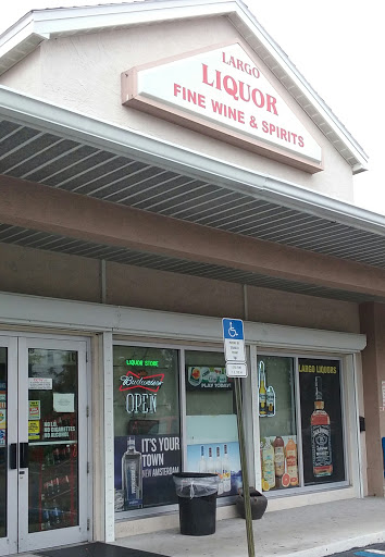 Liquor Store «Largo Liquor», reviews and photos, 1254 Seminole Blvd, Largo, FL 33770, USA