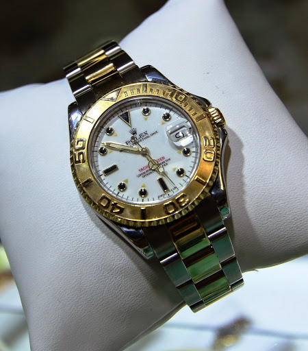 Pawn Shop «Dynasty Jewelry And Loan Pawn Shop», reviews and photos, 5075 Jimmy Carter Blvd, Norcross, GA 30093, USA