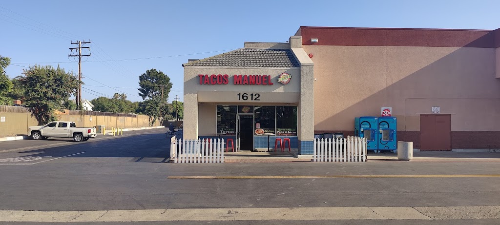 Tacos Manuel 92802