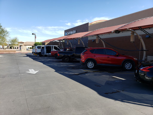 Fast & Friendly Express Car Wash en Maricopa
