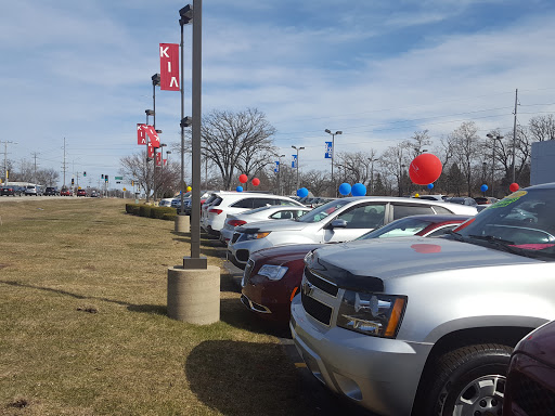 Car Dealer «Palmen Motors Dodge Chrysler Jeep Ram», reviews and photos, 5431 75th St, Kenosha, WI 53142, USA