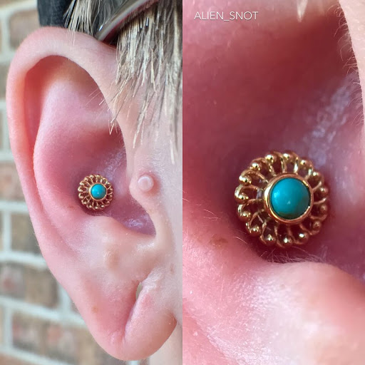 Find little tattoo ideas for women for your next unique tattoo in Valparaiso at Unity Studio