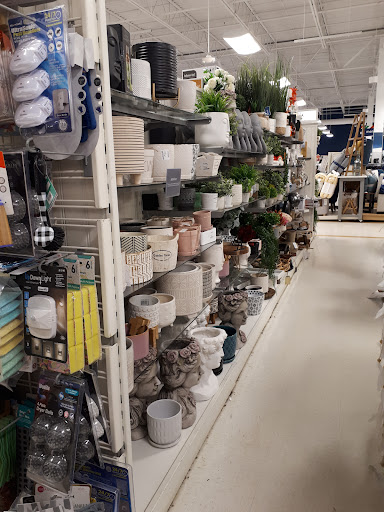 Department Store «Marshalls», reviews and photos, 120 Grand Hill Pl, Holly Springs, NC 27540, USA