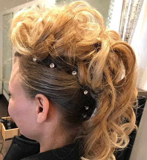 Beauty Salon «Chad & Company Salon», reviews and photos, 8727 E Dry Creek Rd #E, Englewood, CO 80112, USA