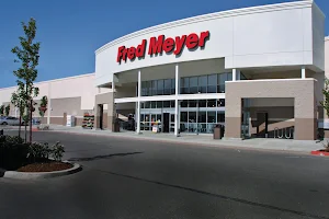 Fred Meyer image