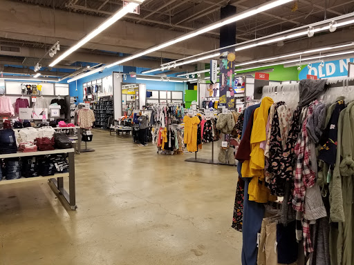 Shopping Mall «Dulles Town Center», reviews and photos, 21100 Dulles Town Cir, Sterling, VA 20166, USA