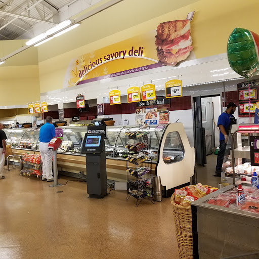 Grocery Store «Stop & Shop», reviews and photos, 2360 Lakewood Rd, Toms River, NJ 08755, USA