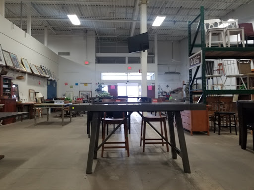 Building Materials Store «ReStore Fox Valley Habitat for Humanity», reviews and photos, 4100 Fox Valley Center Dr, Aurora, IL 60504, USA