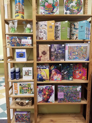 Toy Store «Hopscotch Toys», reviews and photos, 103 SE Baker St, McMinnville, OR 97128, USA