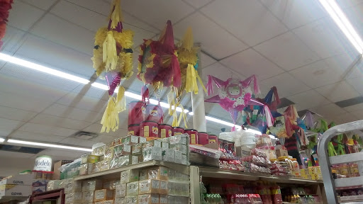 Grocery Store «El Mexicano Market», reviews and photos, 560 State St, Orem, UT 84057, USA