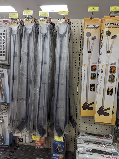 Hardware Store «Harbor Freight Tools», reviews and photos, 2000 Avondale Dr STE 104, Durham, NC 27704, USA