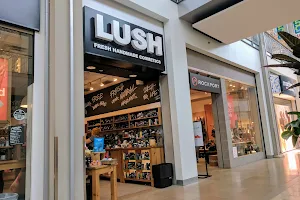 Lush Cosmetics Columbia Mall image