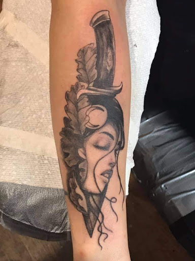 Tattoo Shop «New Haven County Tattoo Co.», reviews and photos, 411 Main St, Wallingford, CT 06492, USA