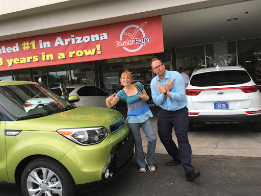 Royal Kia of Tucson