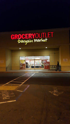 Grocery Store «Grocery Outlet Bargain Market», reviews and photos, 1060 Oroville Dam Blvd E, Oroville, CA 95965, USA