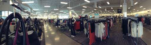 Department Store «Nordstrom Rack The Plaza at Jordan Creek», reviews and photos, 320 S Jordan Creek Pkwy, West Des Moines, IA 50266, USA