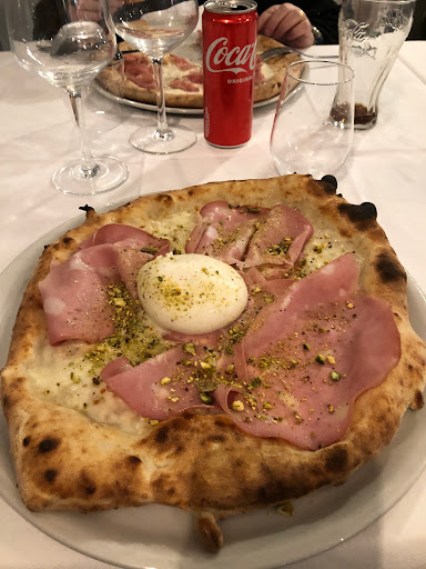 LA PIAZZA - Ristorante Pizzeria in Prato, Provincia di Prato