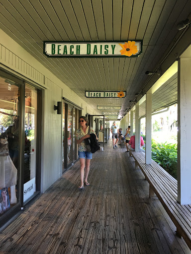 Periwinkle Place, 2075 Periwinkle Way, Sanibel, FL 33957, USA, 