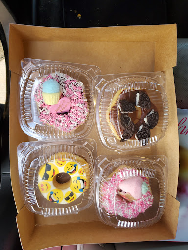 Donut Shop «Rowlett Donuts», reviews and photos, 5103 Rowlett Rd, Rowlett, TX 75088, USA