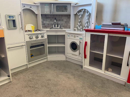 Coffee Shop «Kids Art & Cafe», reviews and photos, 710 E Schaumburg Rd, Schaumburg, IL 60194, USA