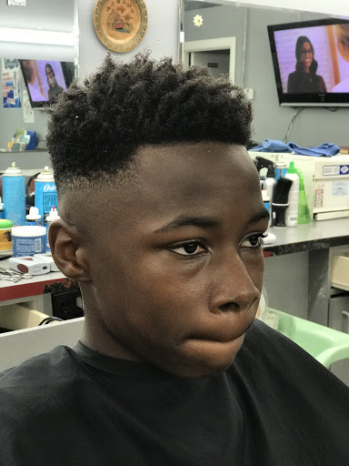 Barber Shop «Four Sons Barbershop», reviews and photos, 3696 N State Rd 7, Lauderdale Lakes, FL 33309, USA