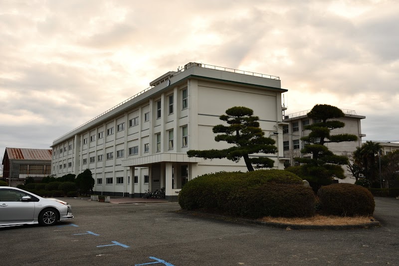 神奈川県立柏陽高等学校 神奈川県横浜市栄区柏陽 高等学校 グルコミ