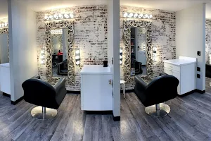 Twisted Sisters Salons image