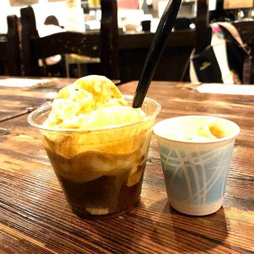 Coffee Shop «Coffee Tomo Irvine», reviews and photos, 15333 Culver Dr #450, Irvine, CA 92604, USA