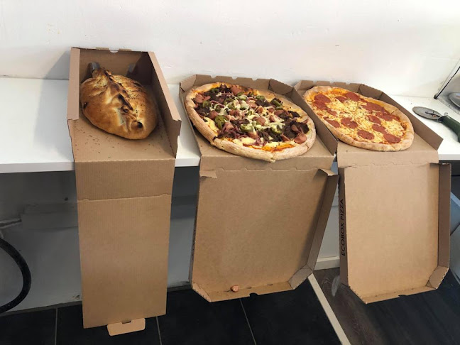 Åbningstider for Byens Pizza og grill