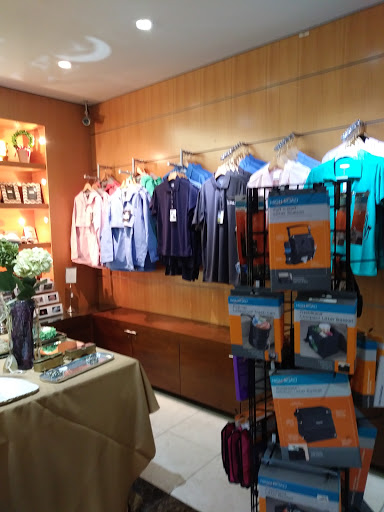 Lexus Dealer «Magnussen Lexus of Fremont», reviews and photos, 5600 Cushing Pkwy, Fremont, CA 94538, USA