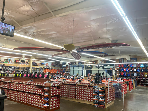 Shoe Store «Shoe City», reviews and photos, 4170 E Willow St, Long Beach, CA 90815, USA