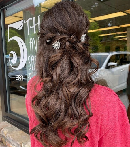 Hair Salon «5th Avenue Hair Salon», reviews and photos, 1032-C Greenville Hwy, Hendersonville, NC 28792, USA