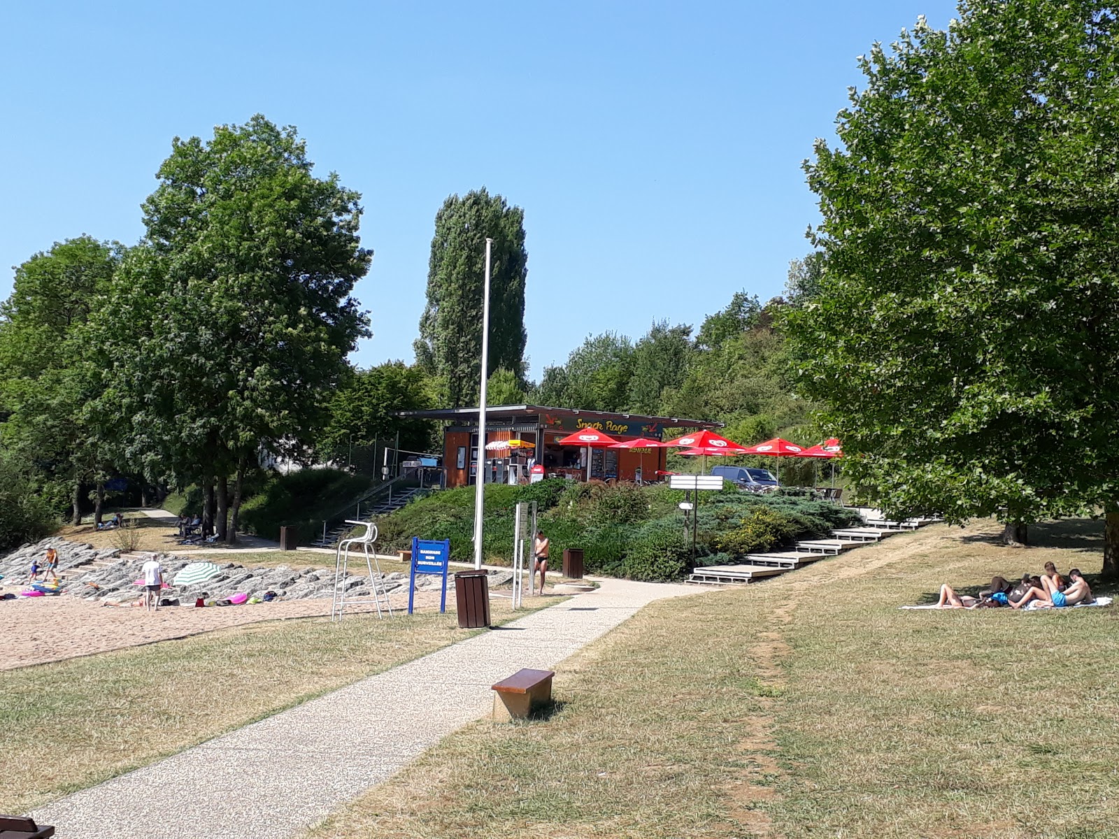 Plage du Lac de la Liez photo #6