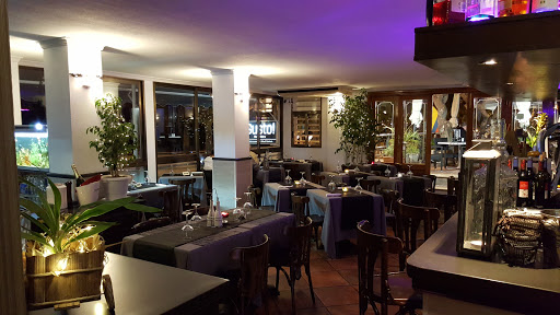 GUSTO Bar & Bistro - Calle San Pedro, 1, 03501 Benidorm, Alicante, España