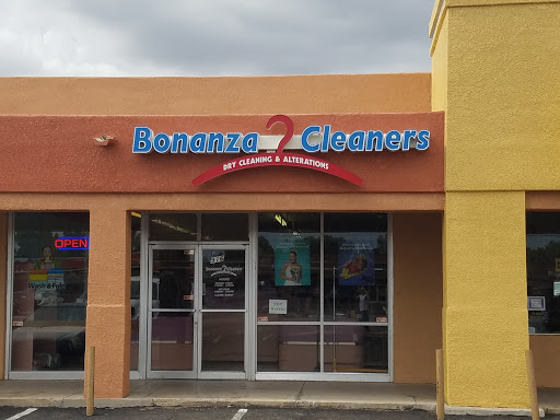 Dry Cleaner «Bonanza Cleaners», reviews and photos, 916 W Prince Rd, Tucson, AZ 85705, USA