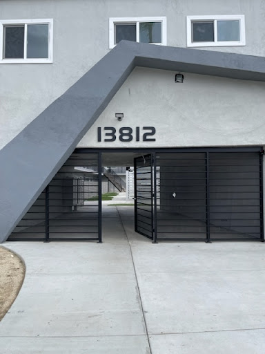 FASTSIGNS image