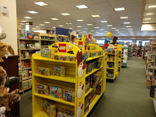 Barnes & Noble image