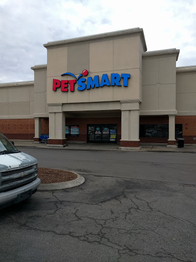 Pet Supply Store «PetSmart», reviews and photos, 8105 Moores Ln Ste 1300, Brentwood, TN 37027, USA
