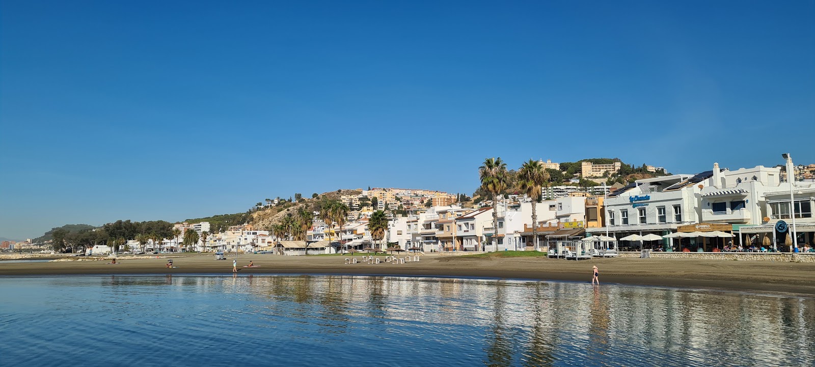 Photo de Playa de las Acacias - endroit populaire parmi les connaisseurs de la détente