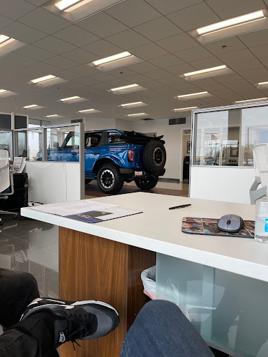 Ford Dealer «Arlington Heights Ford», reviews and photos, 801 W Dundee Rd, Arlington Heights, IL 60004, USA