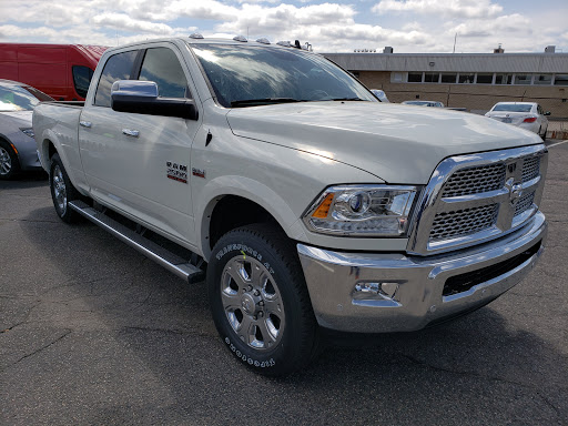 Car Dealer «Elmwood Chrysler Dodge Jeep Ram», reviews and photos, 625 Taunton Ave, East Providence, RI 02914, USA