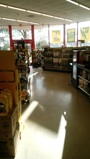 Auto Parts Store «Advance Auto Parts», reviews and photos, 590 N Courtenay Pkwy, Merritt Island, FL 32953, USA