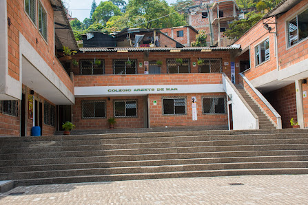 Colegio Arenys de Mar Cl 58, Olaya Herrera, Medellín, San Javier, Medellín, Antioquia, Colombia
