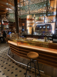 Atmosphère du Restaurant L'Annexe de la Petite Périgourdine à Paris - n°10