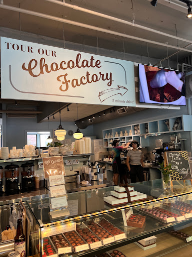 Chocolate Shop «French Broad Chocolate Lounge», reviews and photos, 10 S Pack Square, Asheville, NC 28801, USA